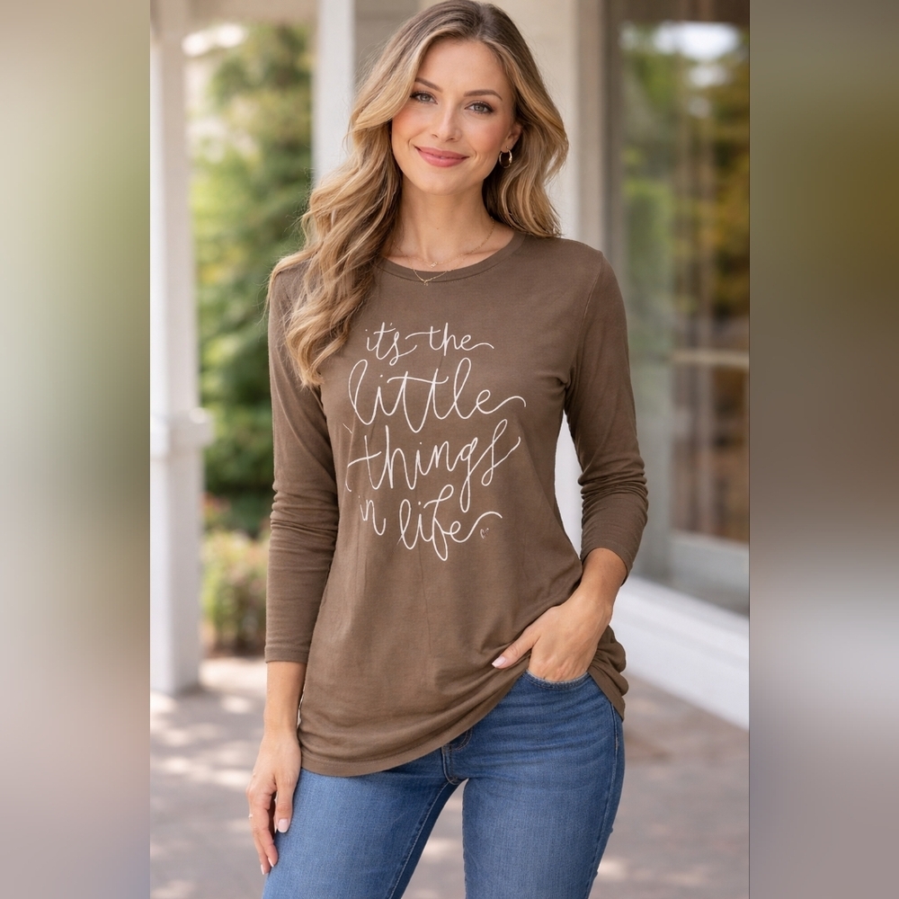 NWT Bailey's Blossoms It's the Little Things In Life Shirt